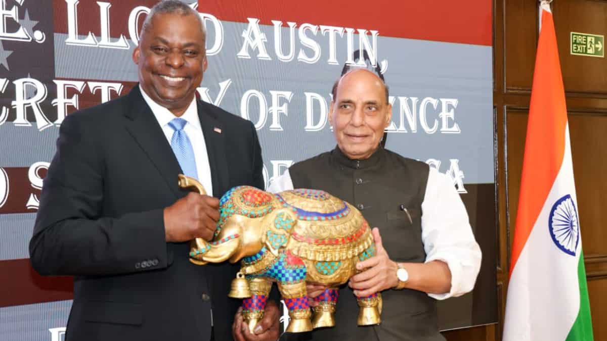 General Electric deal, China, Pakistan dominate Rajnath-Austin Delhi talks General Electric deal, China, Pakistan dominate Rajnath-Austin Delhi talks