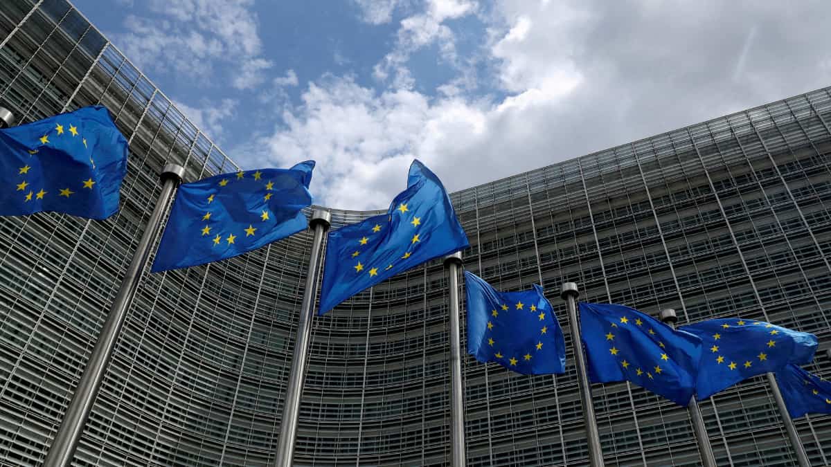 EU seeks to protect sensitive tech from Chinese buyers EU seeks to protect sensitive tech from Chinese buyers
