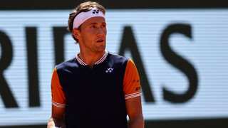 French Open 2023: Casper Ruud beats Nicolas Jarry to enter last 8, Ons Jabeur reaches quarters
