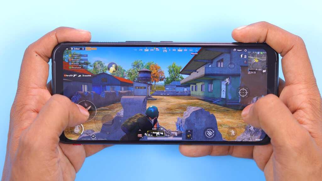 This Chinese teen spent her family's life savings of $64,000 on mobile games. Know what happened