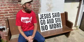 US man arrested for disorderly conduct after reciting Bible verses at Pride event