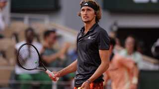 French Open 2023: Alexander Zverev sets up blockbuster semis clash with Casper Ruud