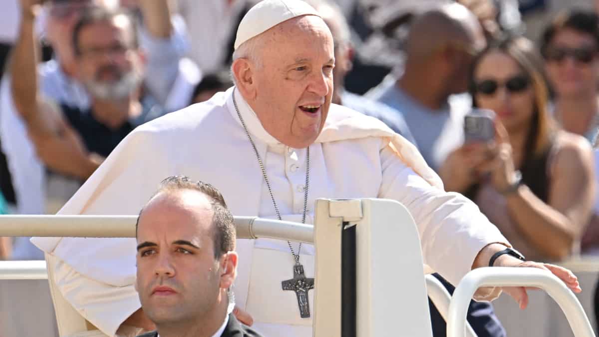 Pope Francis's health issues