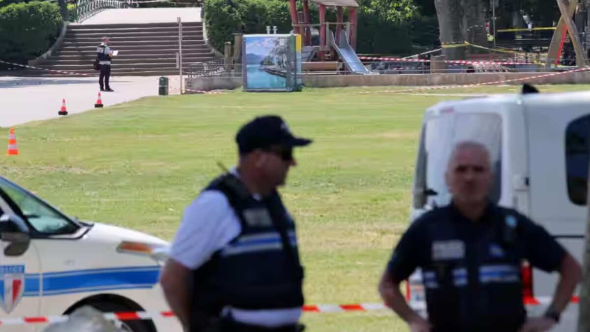 Annecy knife attack: Man held for stabbing 4 children in French resort faces attempted murder charges Annecy knife attack: Man held for stabbing 4 children in French resort faces attempted murder charges