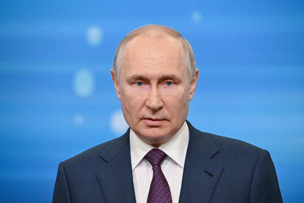 Russian opposition leaders meet in Brussels, fail to unite against Putin. Here's why