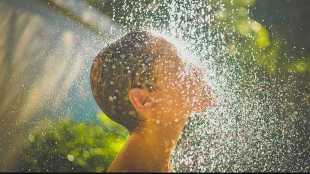 Experts say it is not necessary to take bath everyday