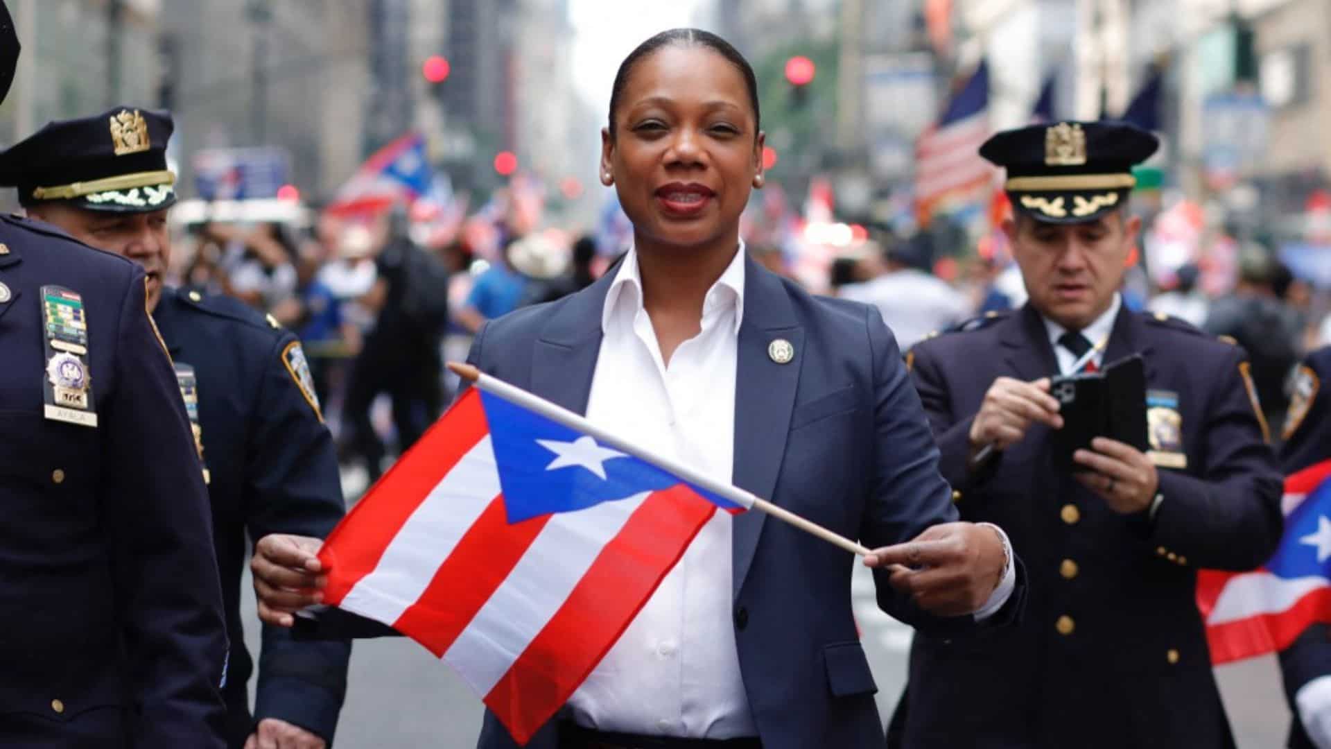 Keechant Sewel resigns: First woman to lead NYPD steps down abruptly after 18 months in job Keechant Sewel resigns: First woman to lead NYPD steps down abruptly after 18 months in job