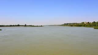 100 people returning from wedding killed in Nigeria as boat capsizes in Niger river