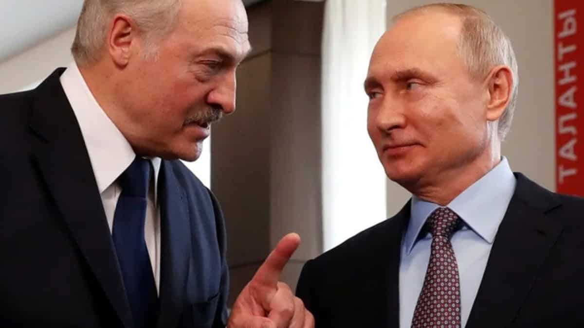 Russia points finger at the US