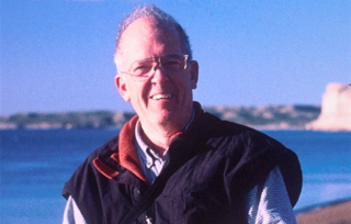 Roger Payne, biologist who discovered whales could sing, passes away at 88