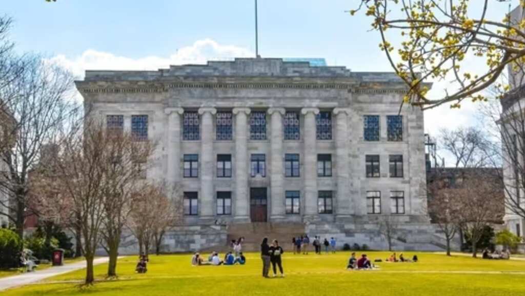 Ex-Harvard Medical School morgue manager indicted for stealing, selling human remains