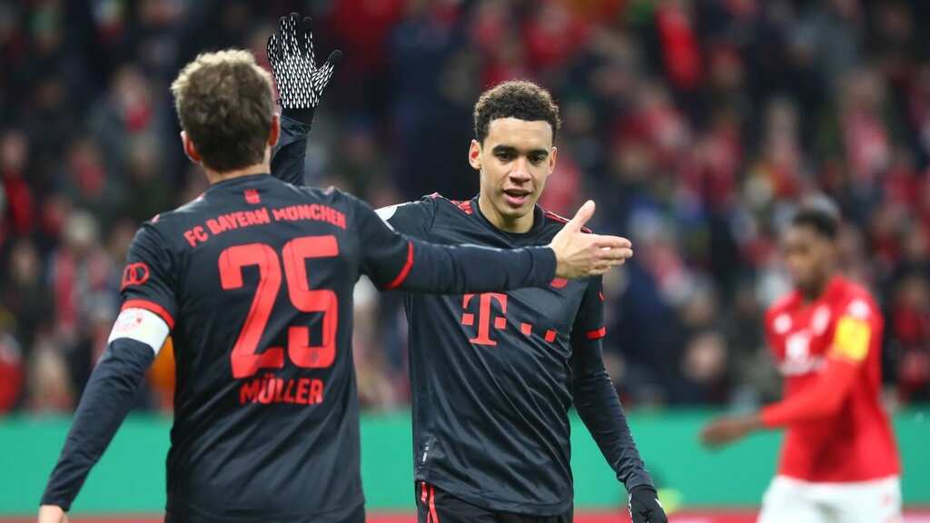 Bayern Munich to repay $268,000 for breaking minimum wage rules