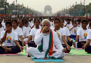 Indian PM Narendra Modi to lead yoga session for first time at UN headquarters