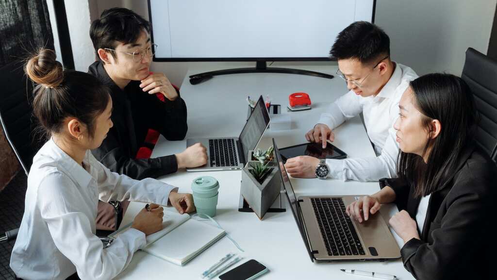 Least productive day of the week isn’t Monday: Study
