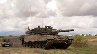 Canada to send Leopard-2 tanks to bolster NATO in Latvia