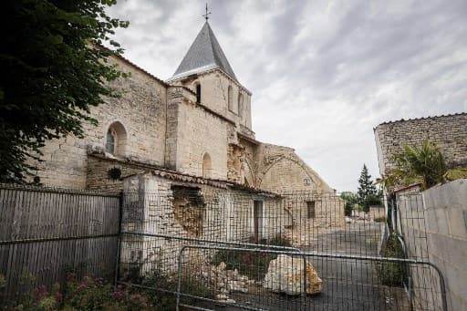 France counts cost after rare earthquake shakes country's western region