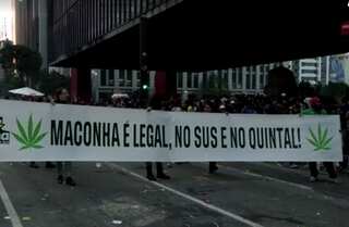 Brazilians protest to demand cannabis decriminalisation