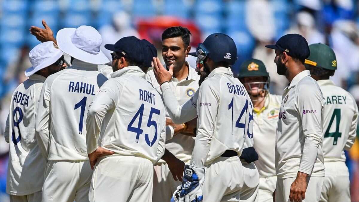 'Teammates are no longer friends', says Ravi Ashwin on dressing room atmosphere 'Teammates are no longer friends', says Ravi Ashwin on dressing room atmosphere