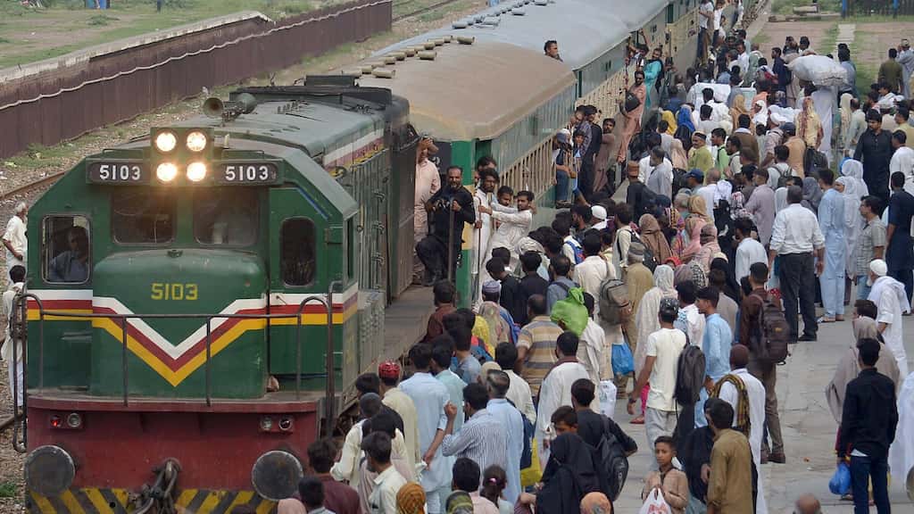 'From BS-1 officers to Chairman,' Pakistan Railways employees await salaries as Eid-ul-Adha approaches