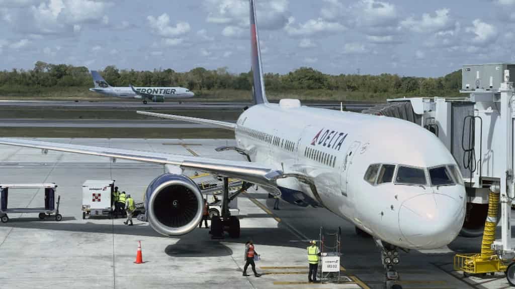 US: Airport worker dies after being sucked into plane engine; investigation underway