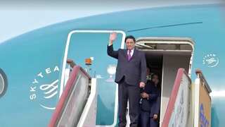 Vietnamese PM visits China for first time since holding office