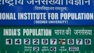 Indian clock tells story of most populous nation