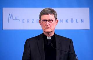 German police raid properties of Archdiocese of Cologne in perjury probe