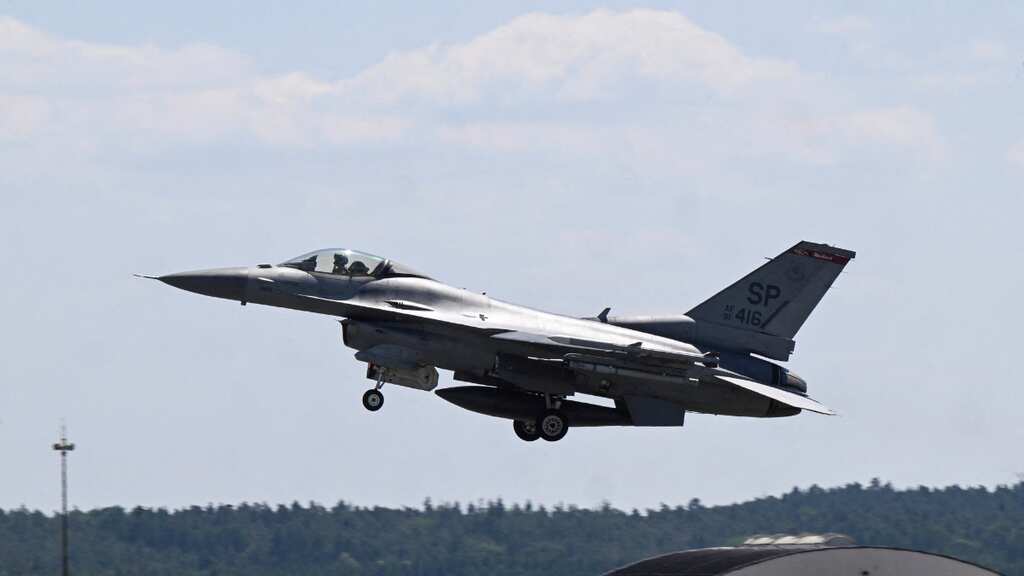 Kyiv sounds defeatist, says 'won't be able' to use F-16 fighter jets this year