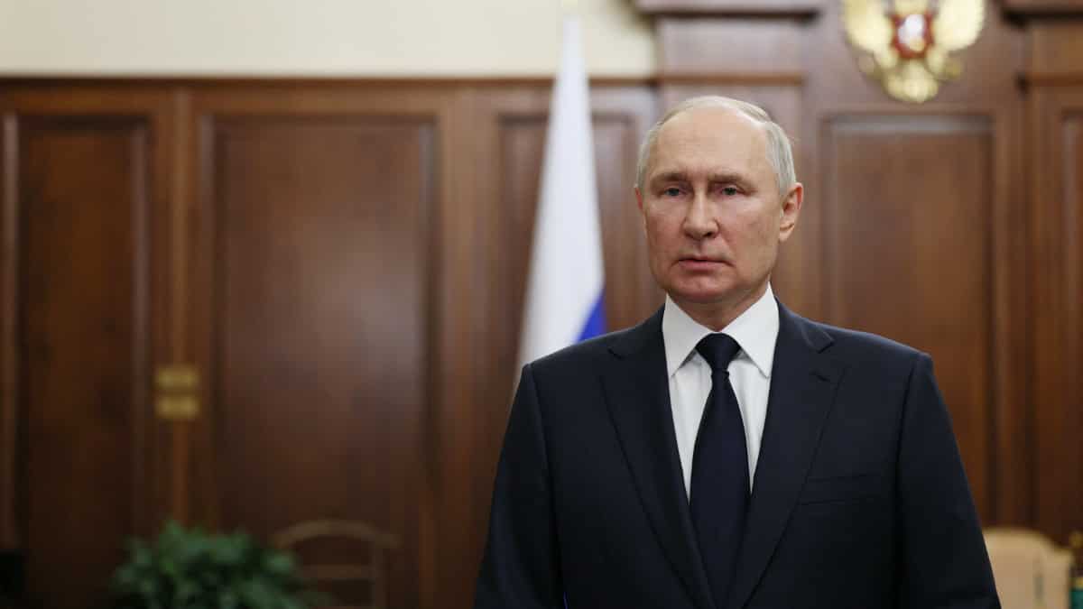 Putin's alleged escape: Report suggests Russian president 'fled Moscow' during Wagner's mutiny Putin's alleged escape: Report suggests Russian president 'fled Moscow' during Wagner's mutiny