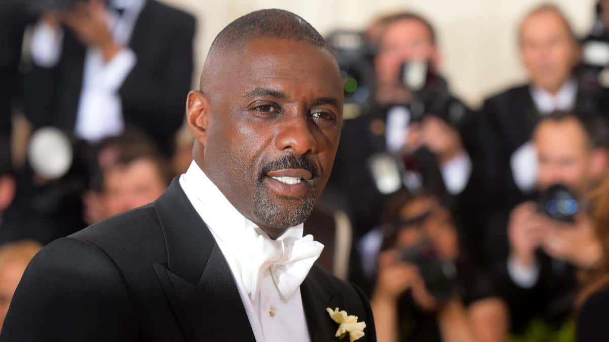 Idris Elba lost interest in playing James Bond due to focus on race: 'We need to evolve' Idris Elba lost interest in playing James Bond due to focus on race: 'We need to evolve'