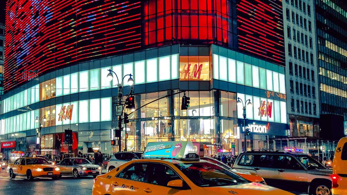 H&M shares jump 10% as summer collection boosts profit