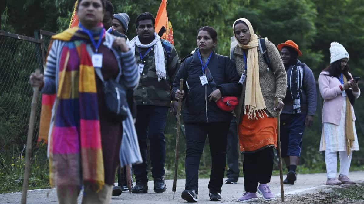 Amarnath Yatra begins amid heightened security arrangements Amarnath Yatra begins amid heightened security arrangements