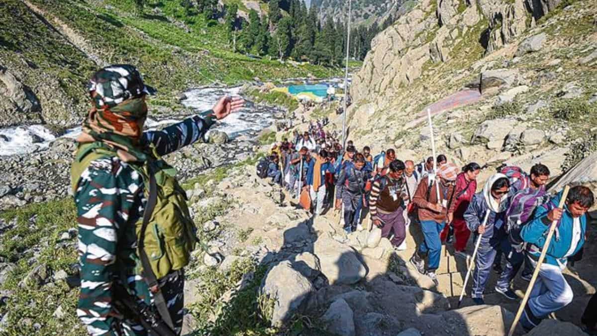 Rescue teams, volunteers posted