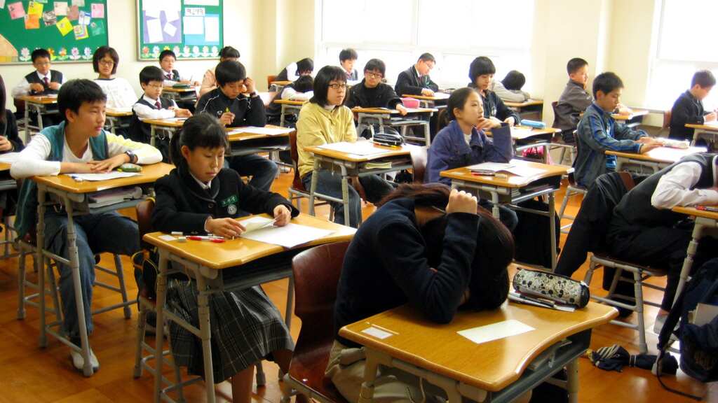 South Korea drops ‘killer questions’ from 8-hour gruelling college entrance exam