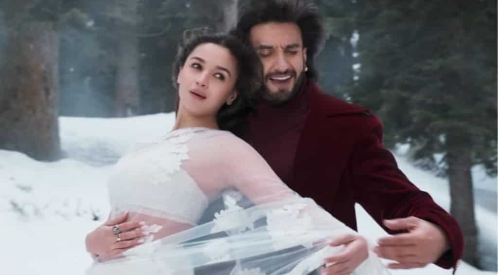 Alia Bhatt shot Tum Kya Mile song in a chiffon saree, just four months after delivering baby