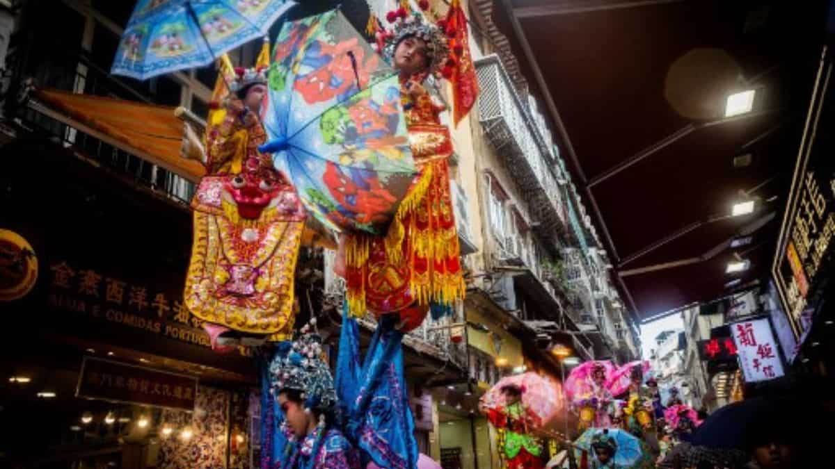 Floats and parade