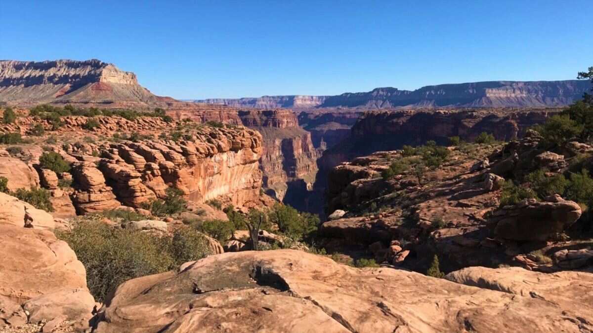 Woman collapses in triple-digit heat while hiking in Grand Canyon National Park