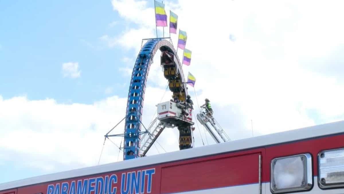 US: Riders end up hanging upside down for hours after roller coaster stopped US: Riders end up hanging upside down for hours after roller coaster stopped