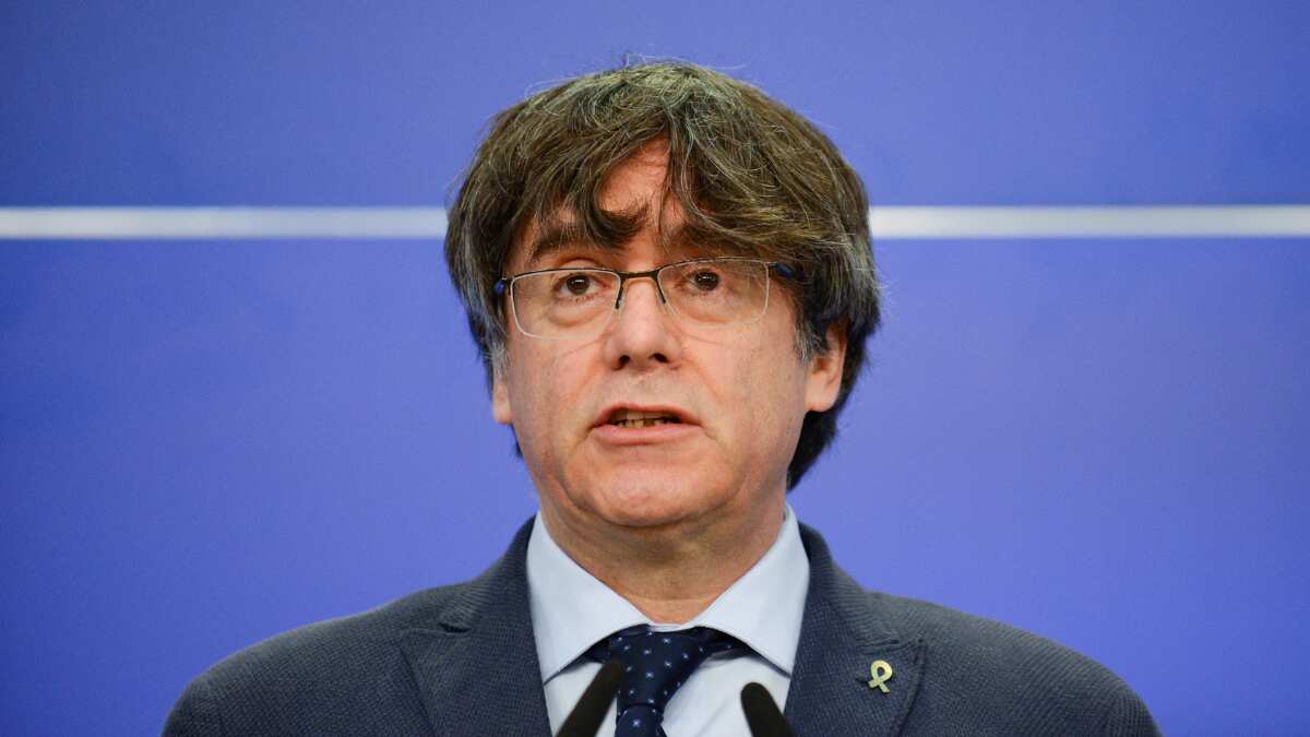 EU court strips Catalan separatist leader's immunity as MEP