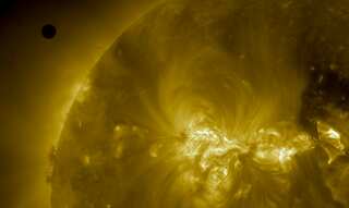 Solar shooting stars: Scientists left stunned by 'rain of fireballs' on Sun