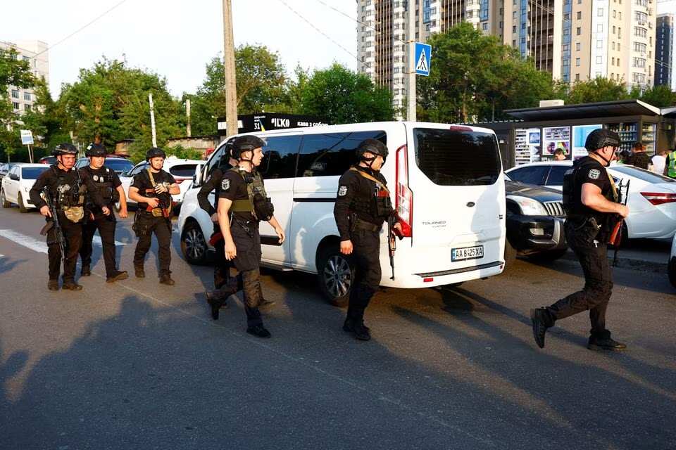 One killed, two injured after multiple explosions rock Ukrainian court One killed, two injured after multiple explosions rock Ukrainian court