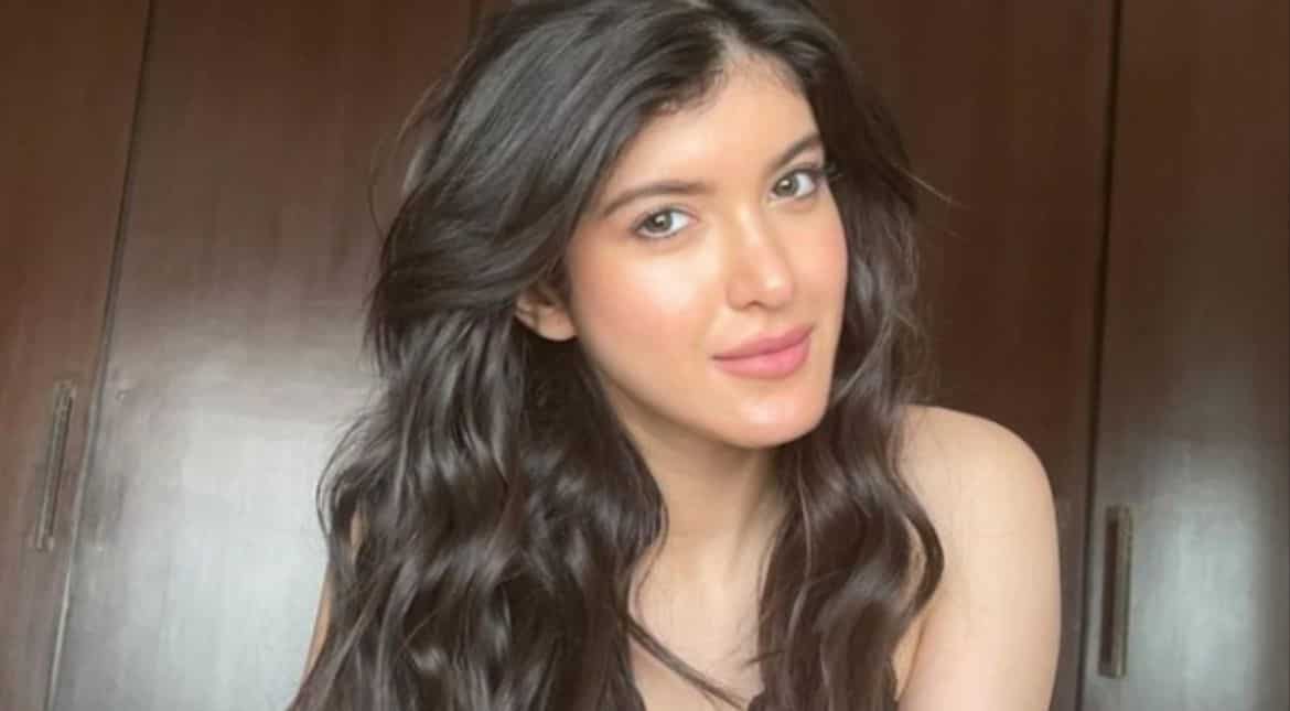 Shanaya Kapoor to make her South debut with superstar Mohanlal Shanaya Kapoor to make her South debut with superstar Mohanlal