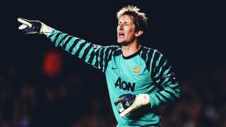 Manchester United's legendary goalkeeper Edwin van der Sar in hospital after suffering from brain hemorrhage