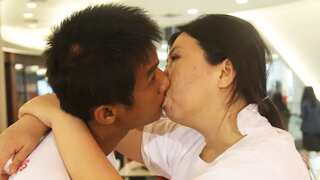 Here's why Guinness deactivated longest kiss world record