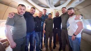 Ukraine's Zelensky brings back Mariupol commanders, Moscow denounces return