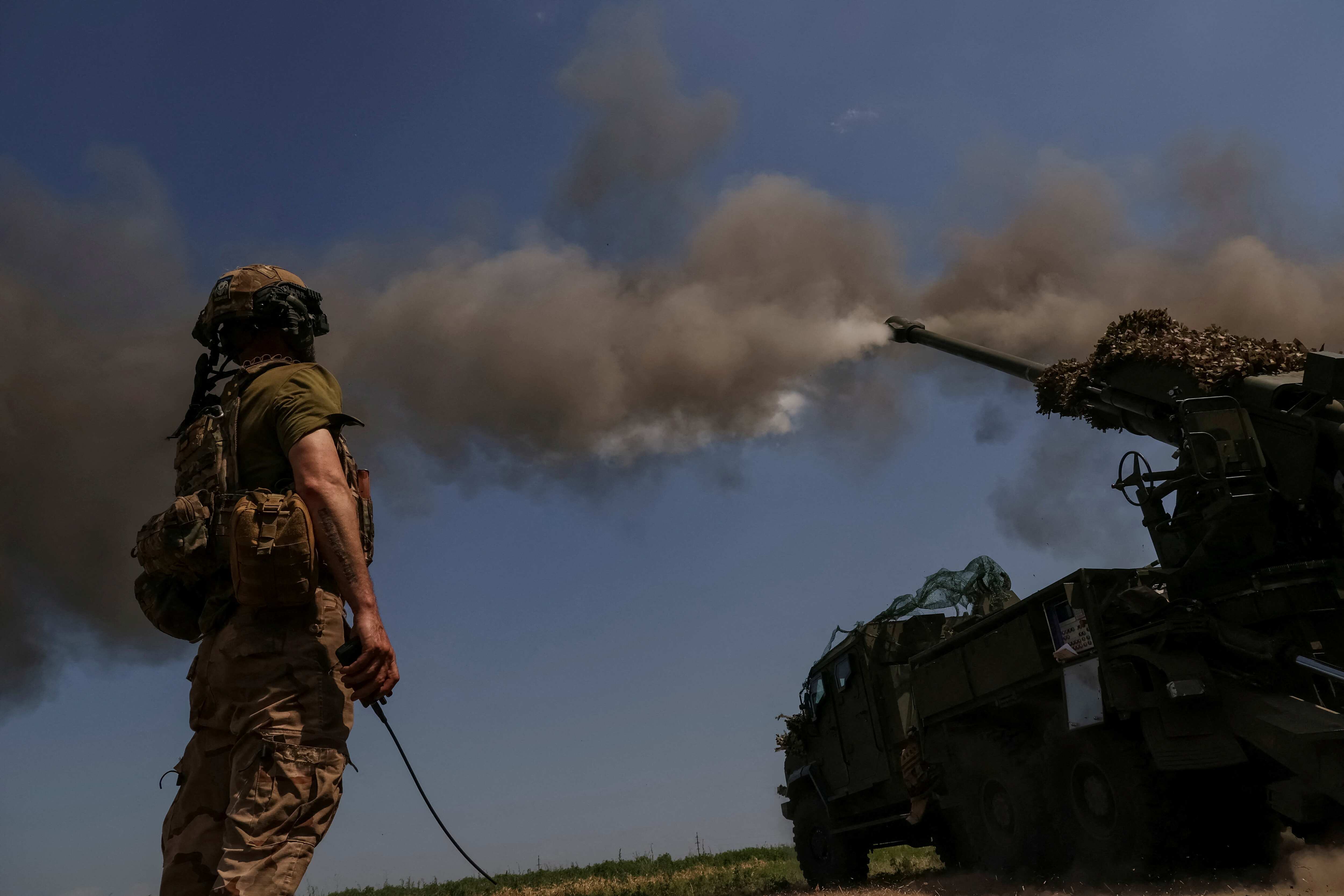 Ukrainian forces advance in south; four killed in Russian strikes in Zaporizhzhia