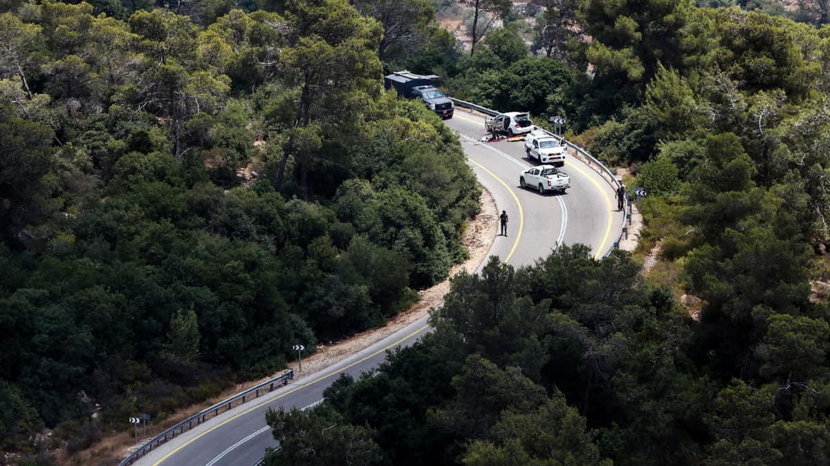 Palestinian who opened fire, threw grenade at Israeli forces, shot dead Palestinian who opened fire, threw grenade at Israeli forces, shot dead
