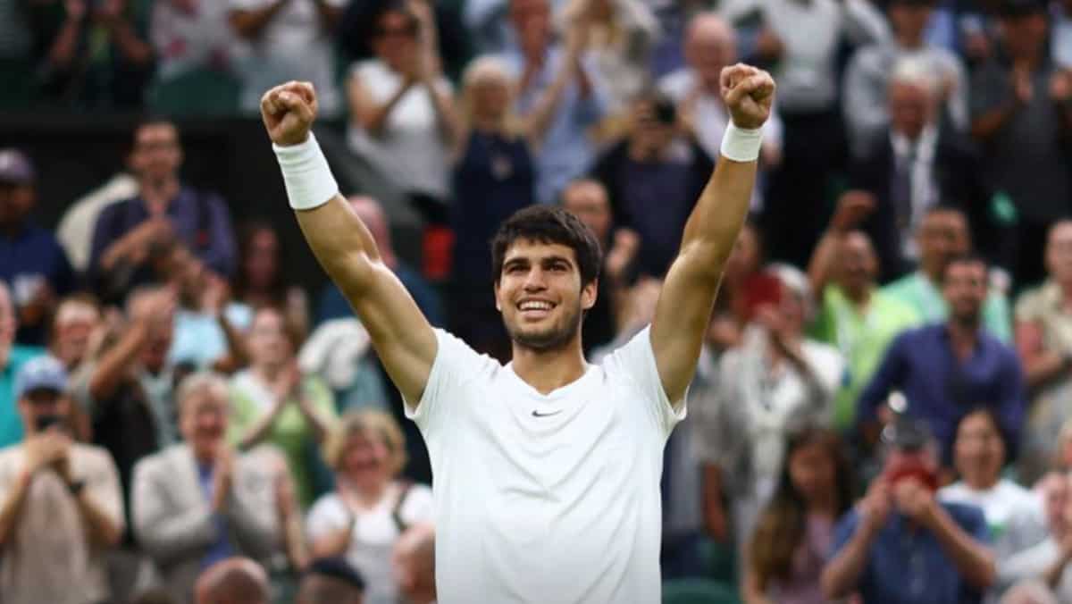 Wimbledon 2023: Tennis-hungry Alcaraz powers past Berrettini into quarter-finals Wimbledon 2023: Tennis-hungry Alcaraz powers past Berrettini into quarter-finals