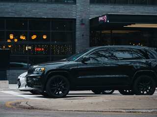 Paris to force SUV owners to pay more for parking to tackle 'auto-besity'