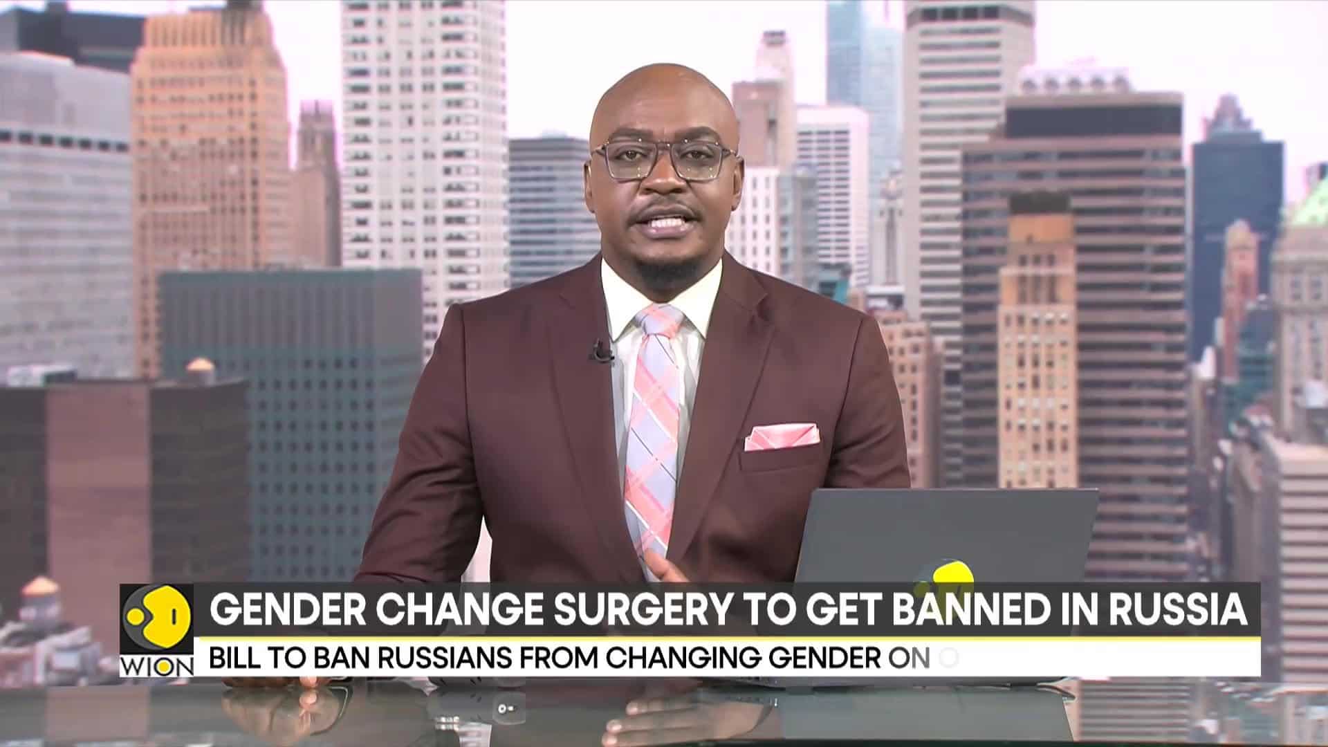 Gender change surgery to get banned in Russia World News